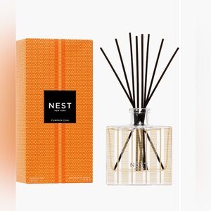 NEST Fragrances Pumpkin Chai Reed Diffuser - Orange and Black